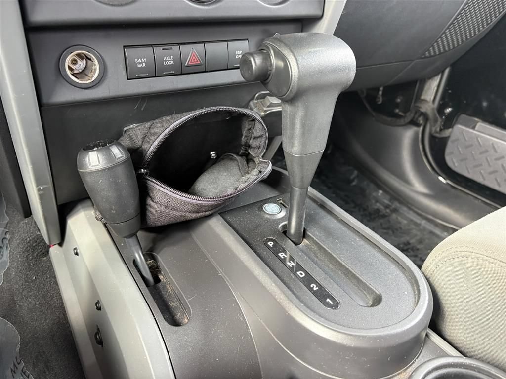 Used 2008 Jeep Wrangler X AWD/4WD image 20
