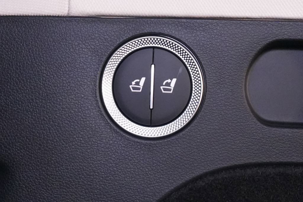 New 2026 Genesis GV80 3.5T Advanced image 30