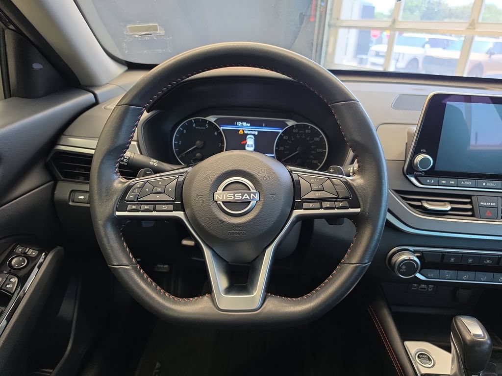 Used 2024 Nissan Altima 2.5 SR FWD image 20
