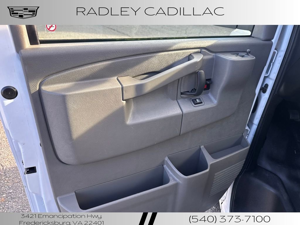 Used 2024 Chevrolet Express 2500 w/ Driver Convenience Package image 14