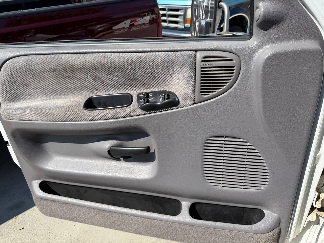 Used 1996 Dodge Ram 3500 Truck 4x4 Club Cab image 19