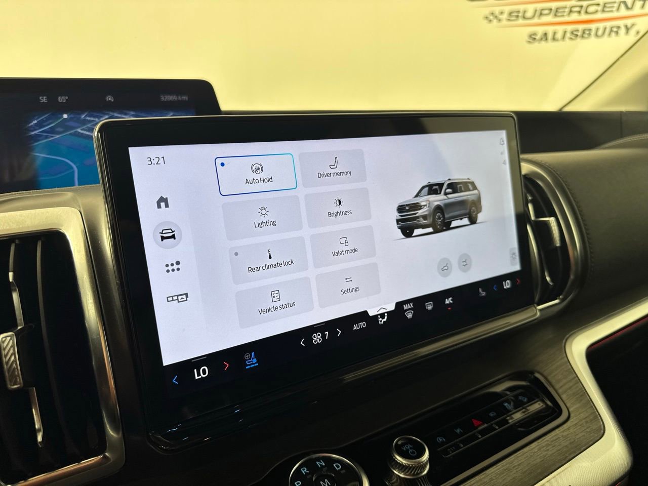 Used 2025 Ford Expedition Max Platinum image 23