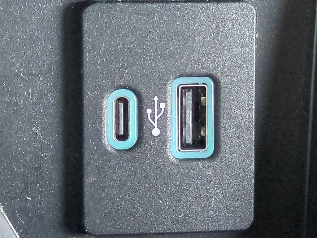 Used 2023 Ford F150 Platinum w/ Equipment Group 701A High image 24