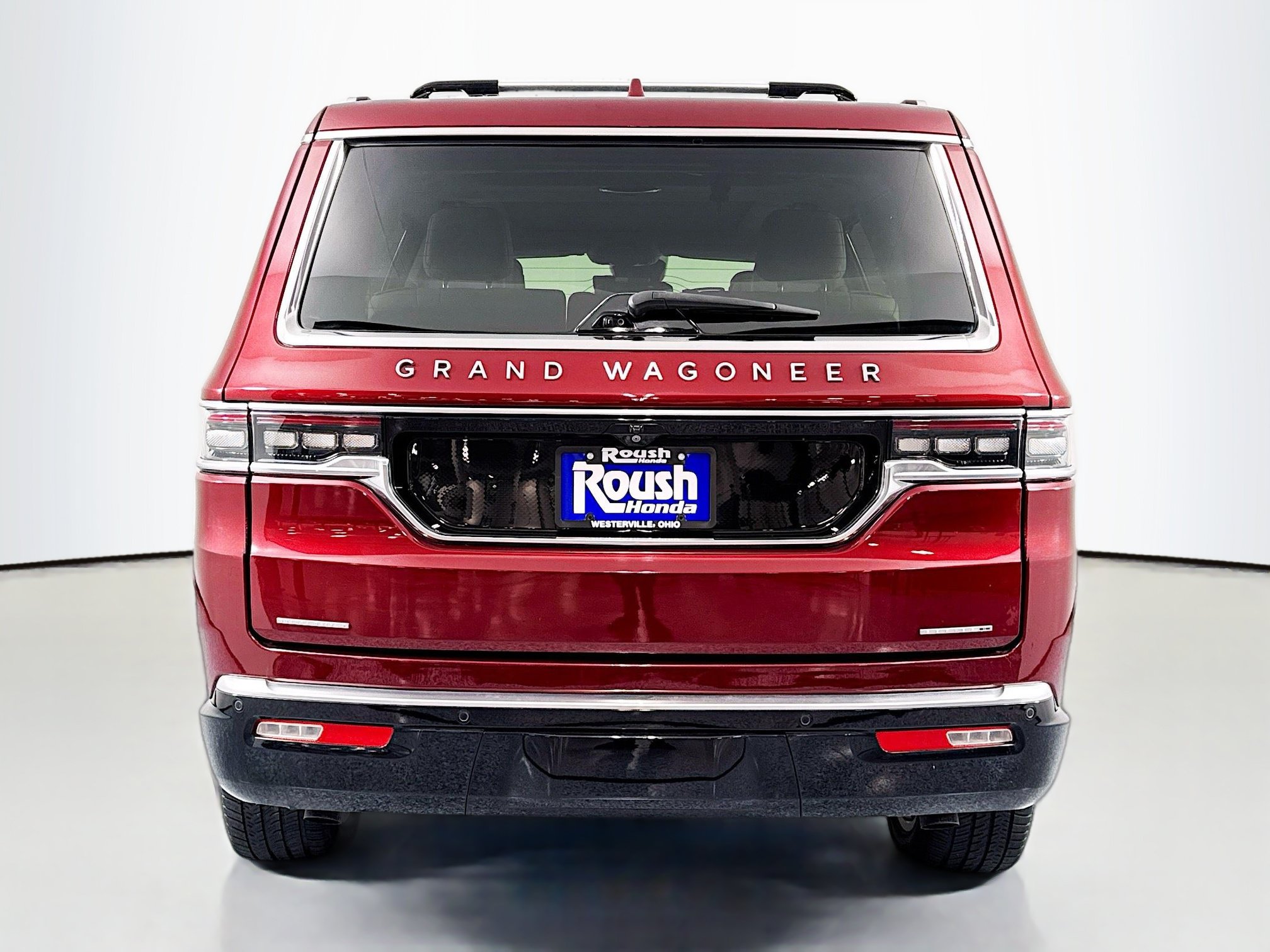 Used 2022 Jeep Grand Wagoneer Series II w/ Convenience Group III AWD/4WD image 6