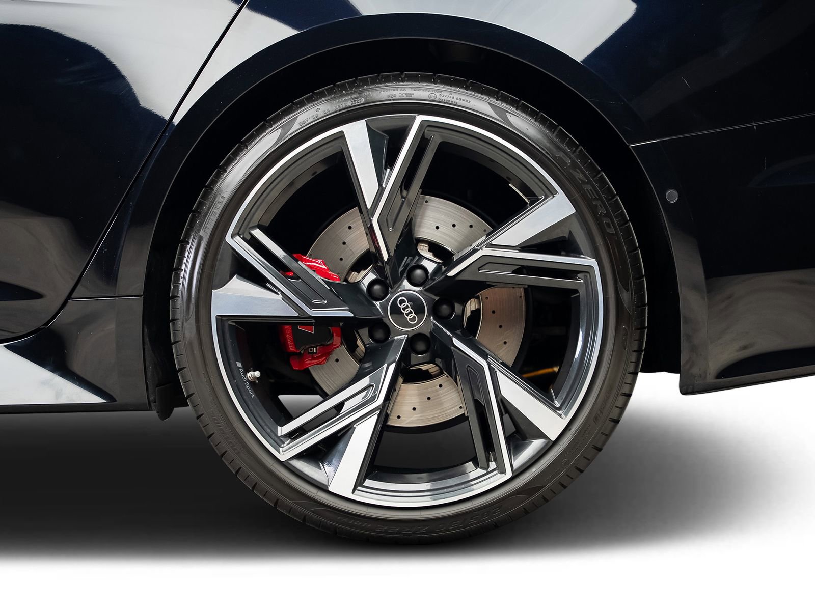 Used 2023 Audi RS 6 w/ Executive Package AWD/4WD image 28