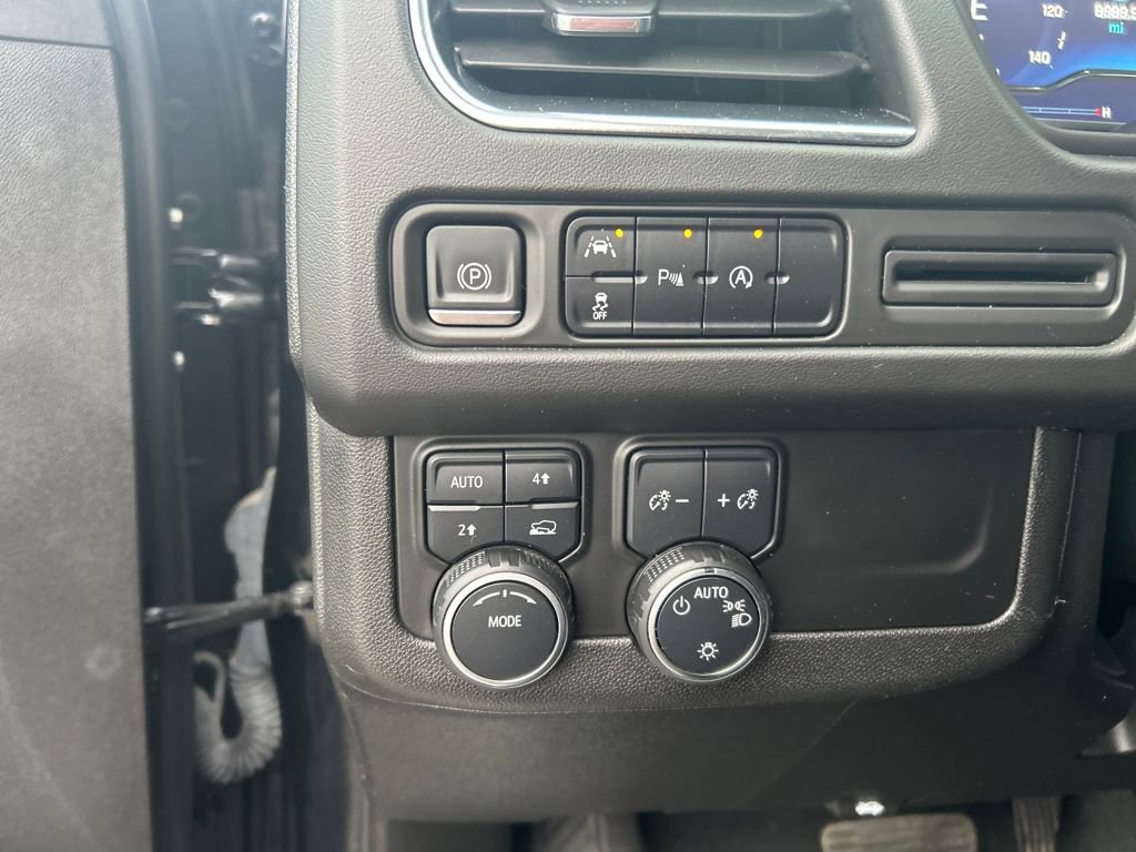 Used 2023 Chevrolet Tahoe LT image 15