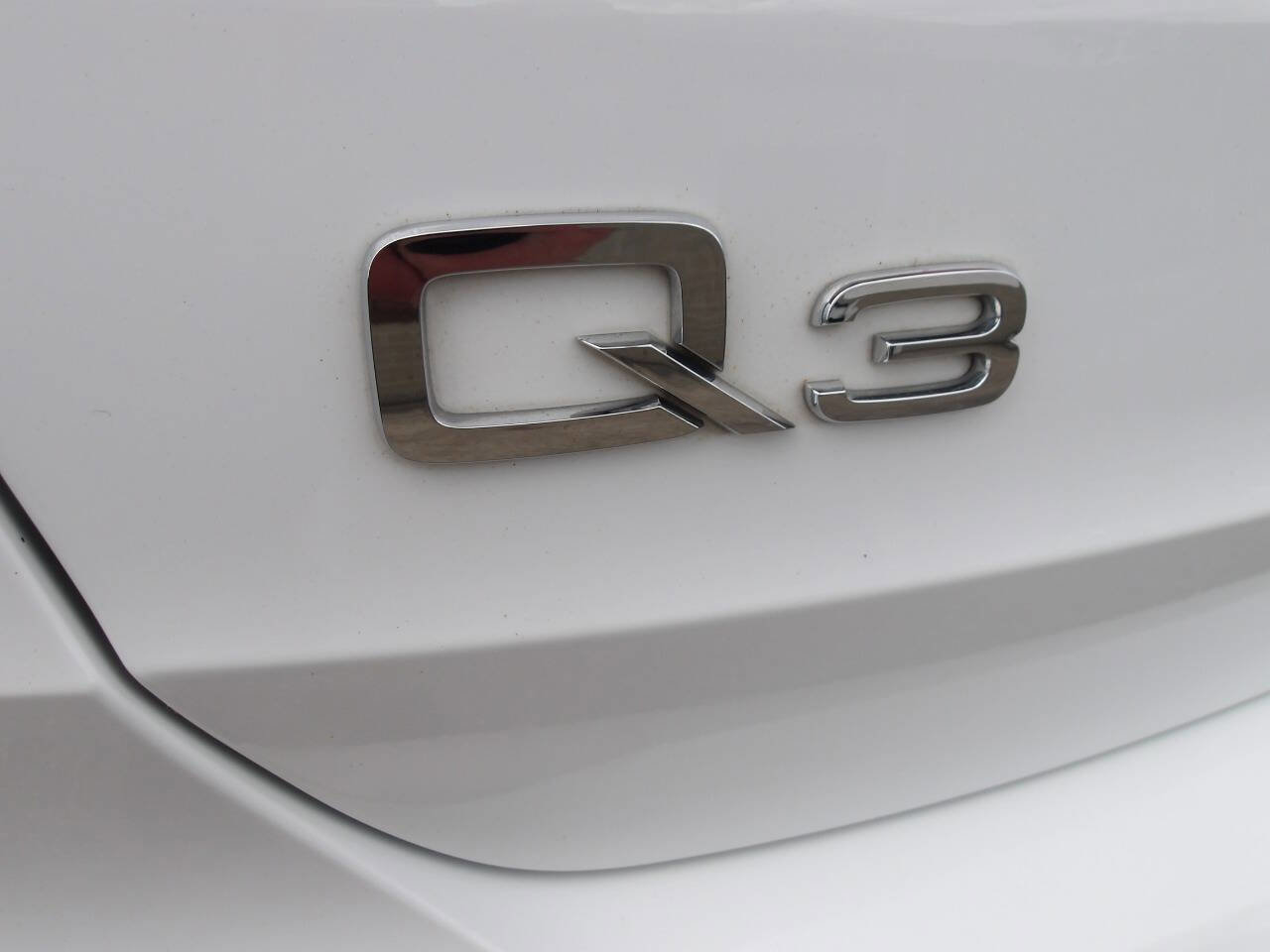 Used 2019 Audi Q3 2.0T Premium image 37