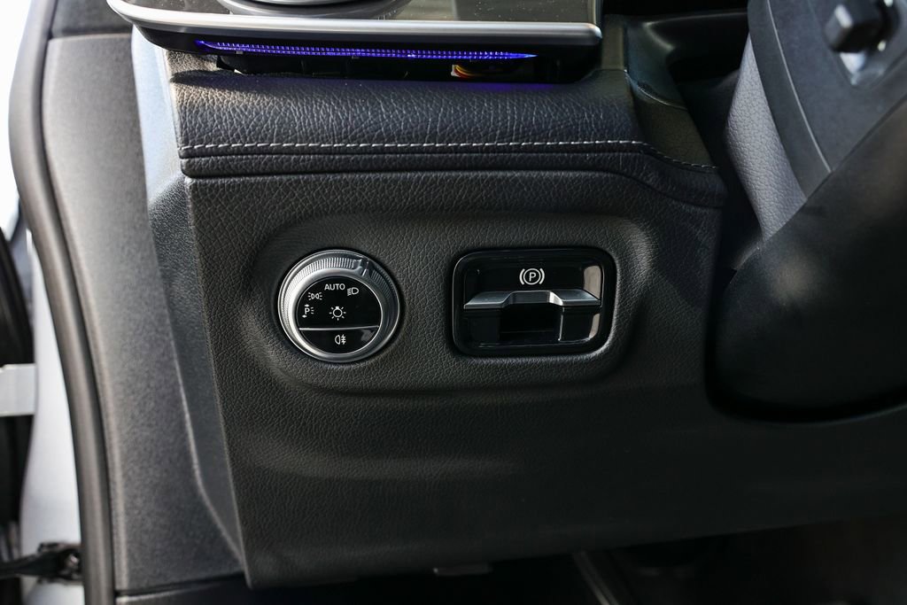 Used 2023 Mercedes-Benz EQS 450+ 4MATIC Sedan image 45