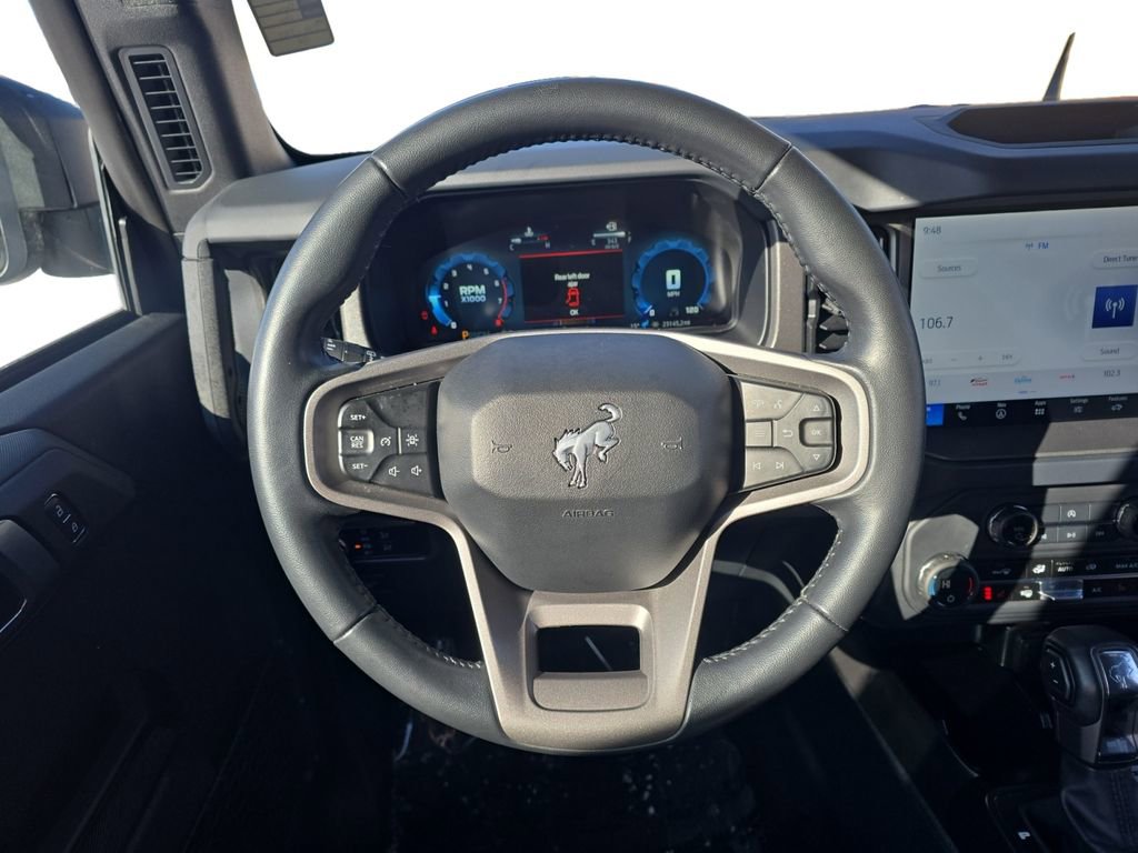 Used 2025 Ford Bronco Big Bend image 14