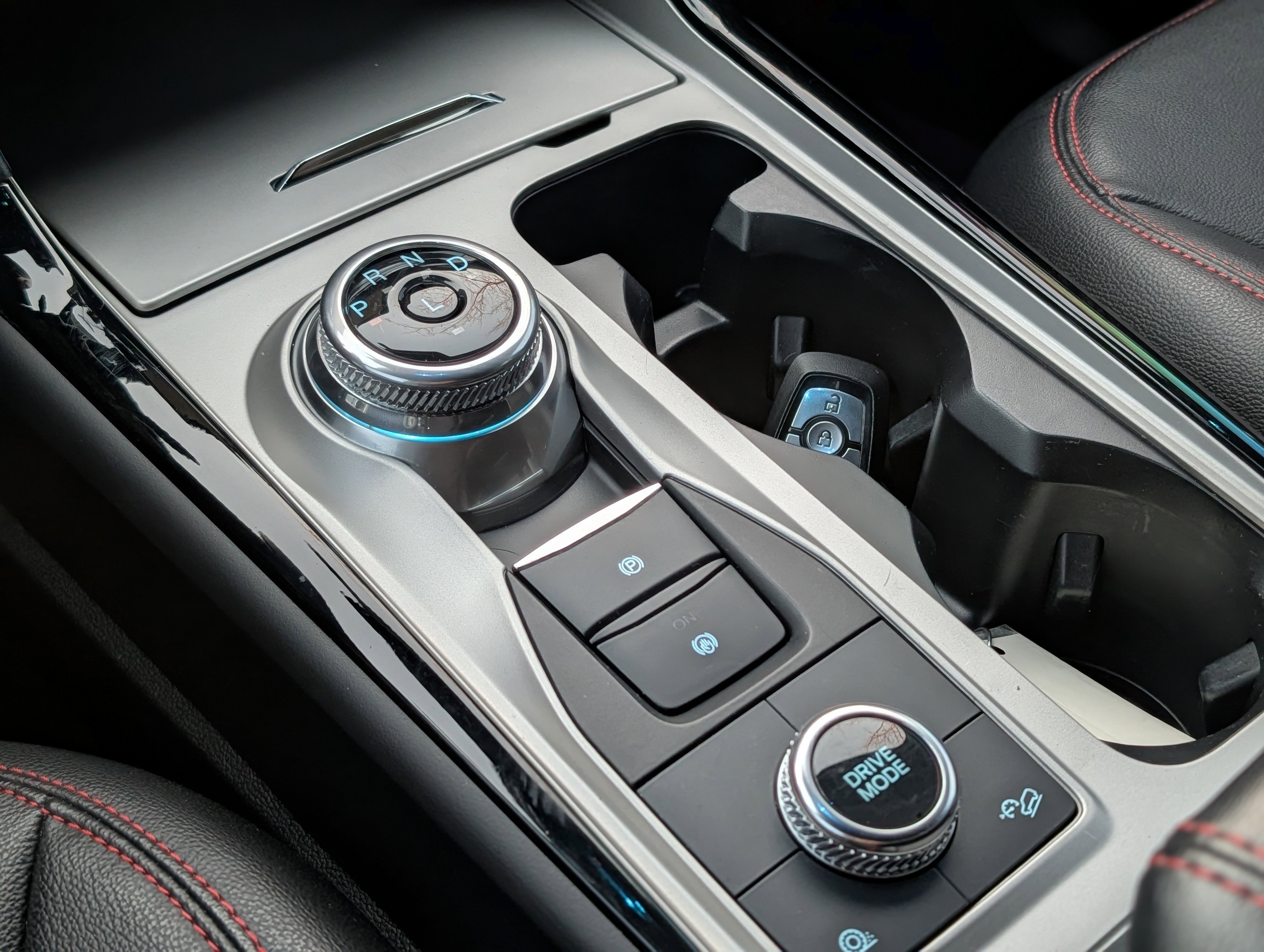 Used 2023 Ford Explorer ST-Line image 17