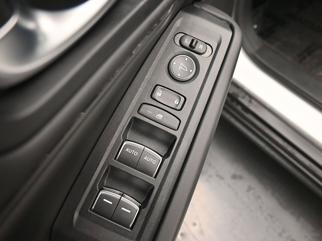 Certified 2024 Honda Accord EX image 31