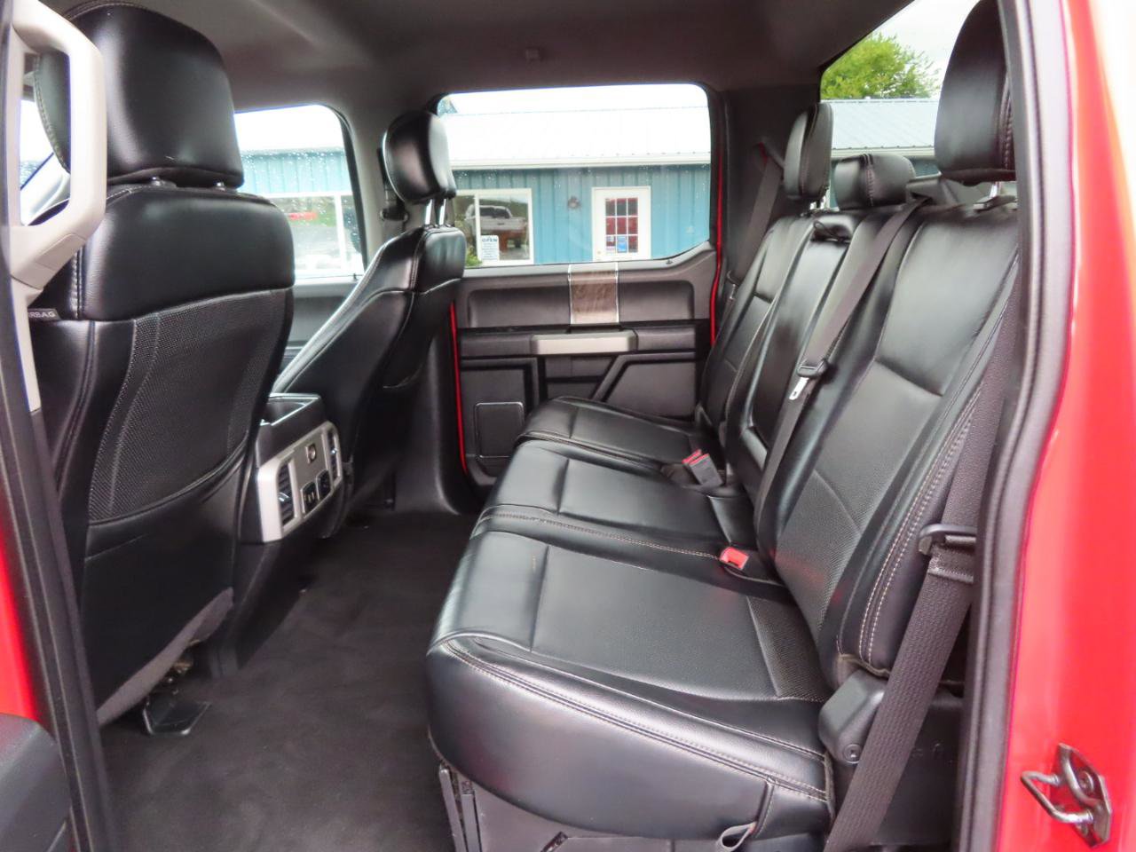 Used 2019 Ford F250 Lariat w/ Lariat Ultimate Package AWD/4WD image 41