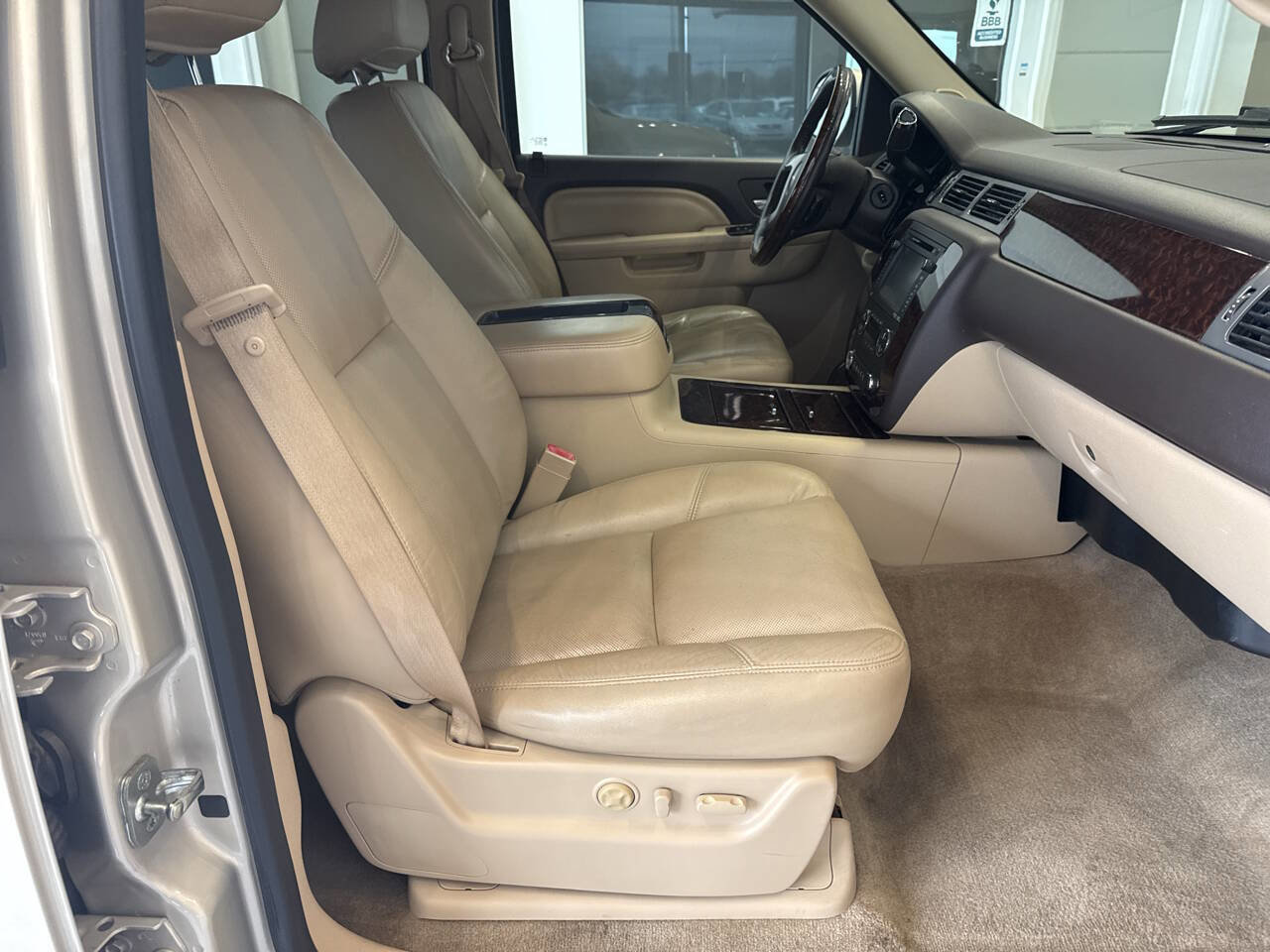 Used 2012 GMC Yukon Denali image 38