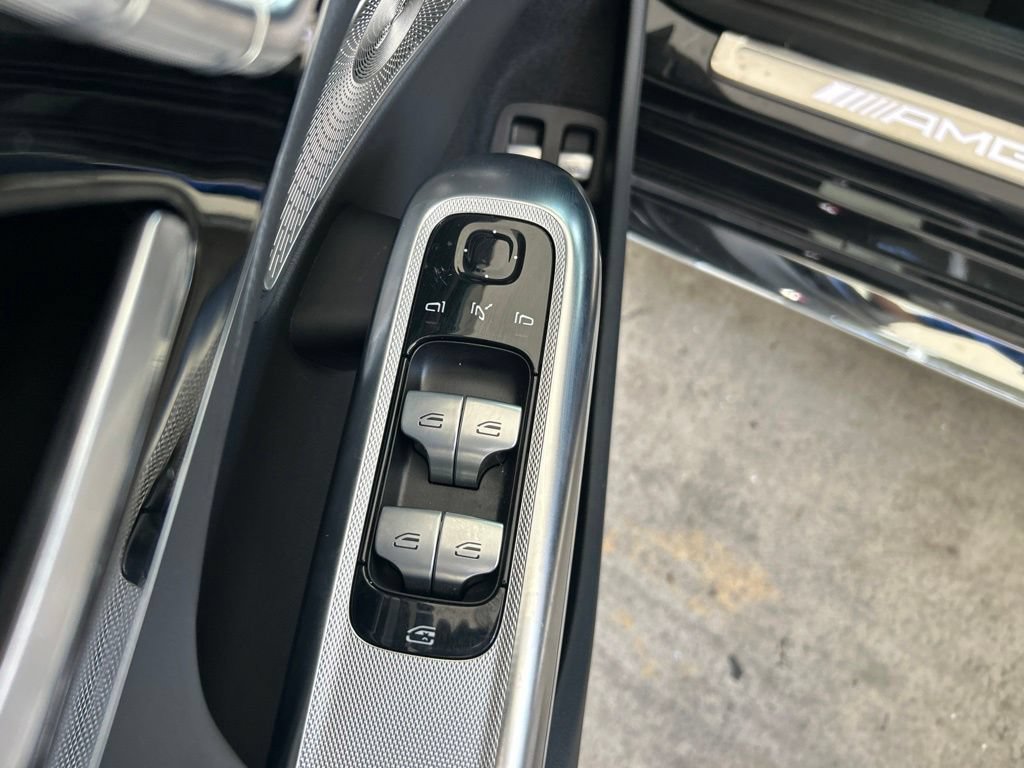 Used 2025 Mercedes-Benz E 53 AMG e 4MATIC Sedan w/ Driver Assistance Package image 39
