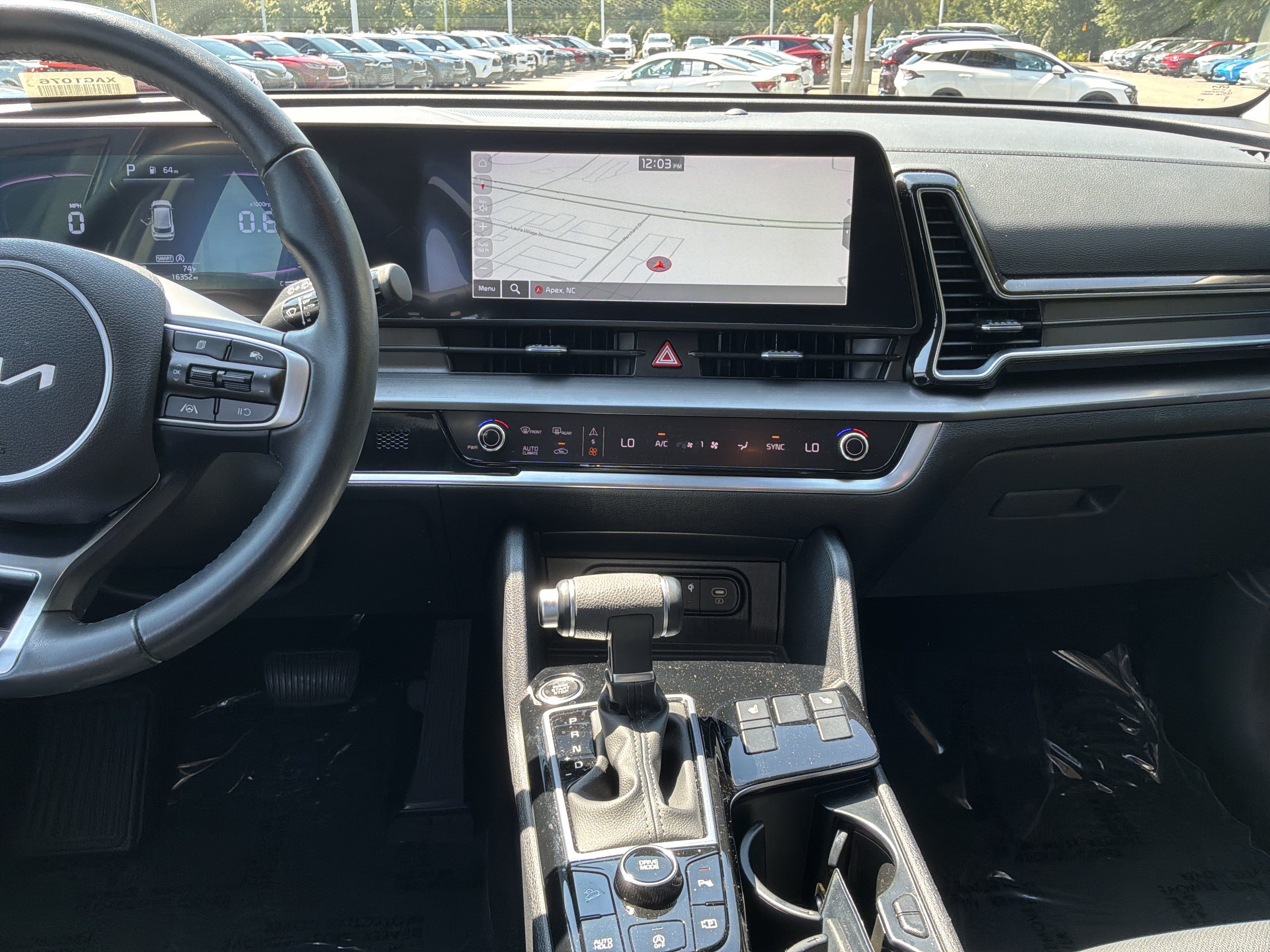 Used 2025 Kia Sportage EX FWD image 29