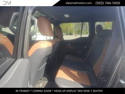 Used 2026 Lexus GX 550 w/ Accessory Package (2T) image 12