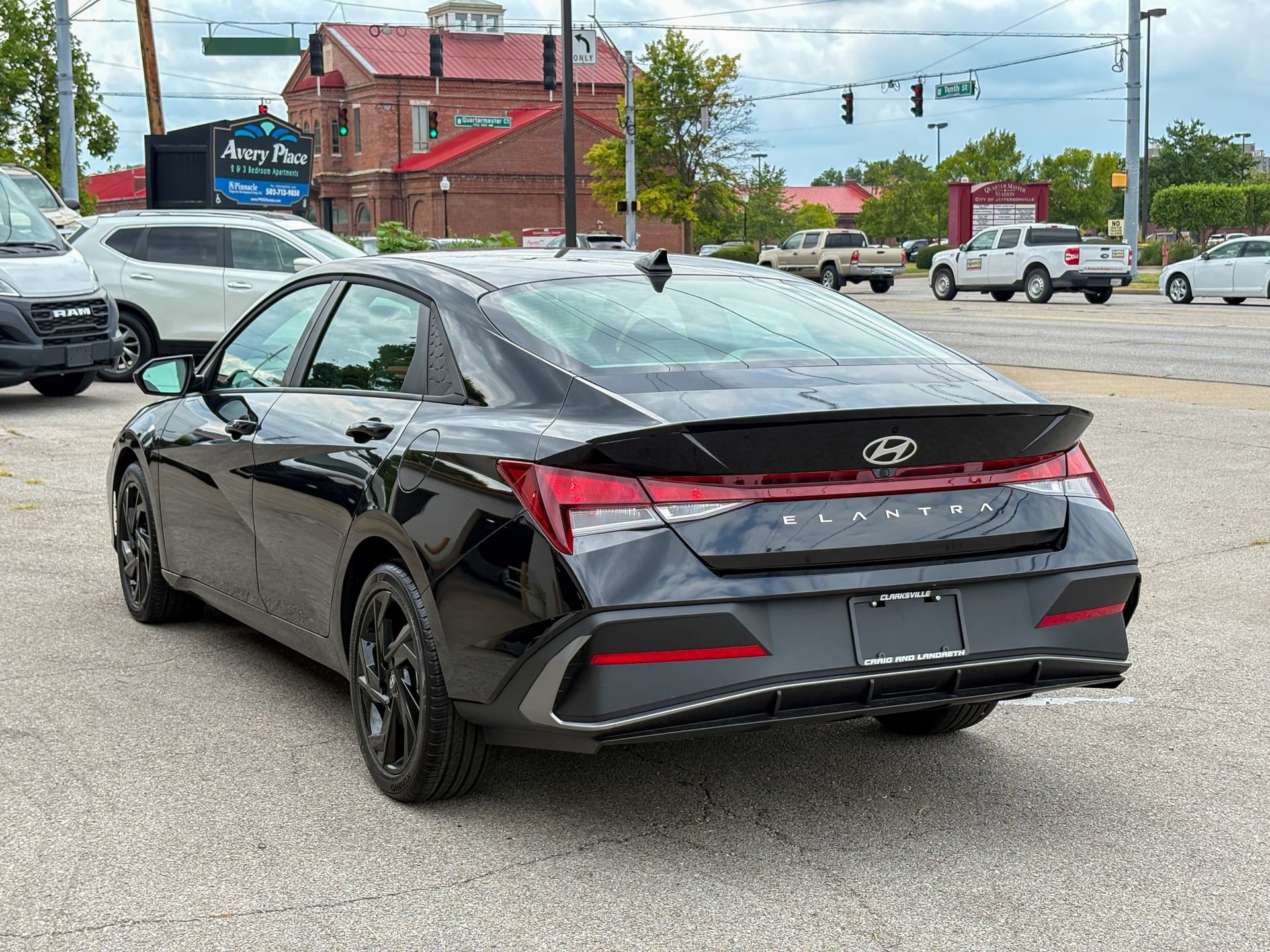 Used 2026 Hyundai Elantra Sport w/ Cargo Package FWD image 8