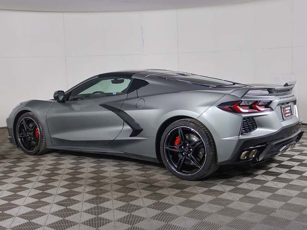 Used 2022 Chevrolet Corvette Stingray Preferred Cpe w/ Z51 Performance Package image 8