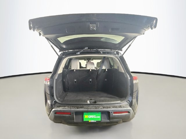 Used 2024 Nissan Pathfinder SV FWD image 34