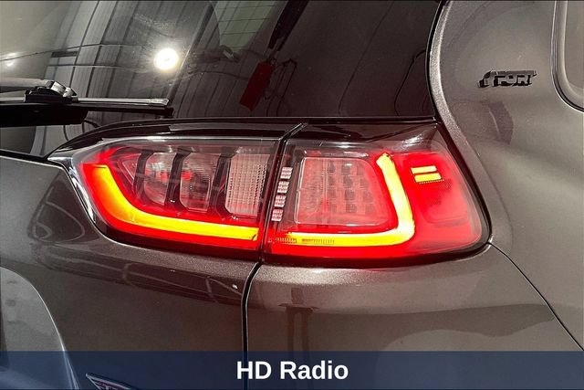 Used 2021 Jeep Cherokee Trailhawk w/ Sun, Sound & Nav Group AWD/4WD image 31