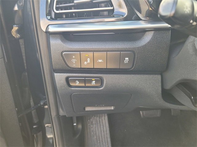 Used 2022 Kia Niro EX Premium image 23