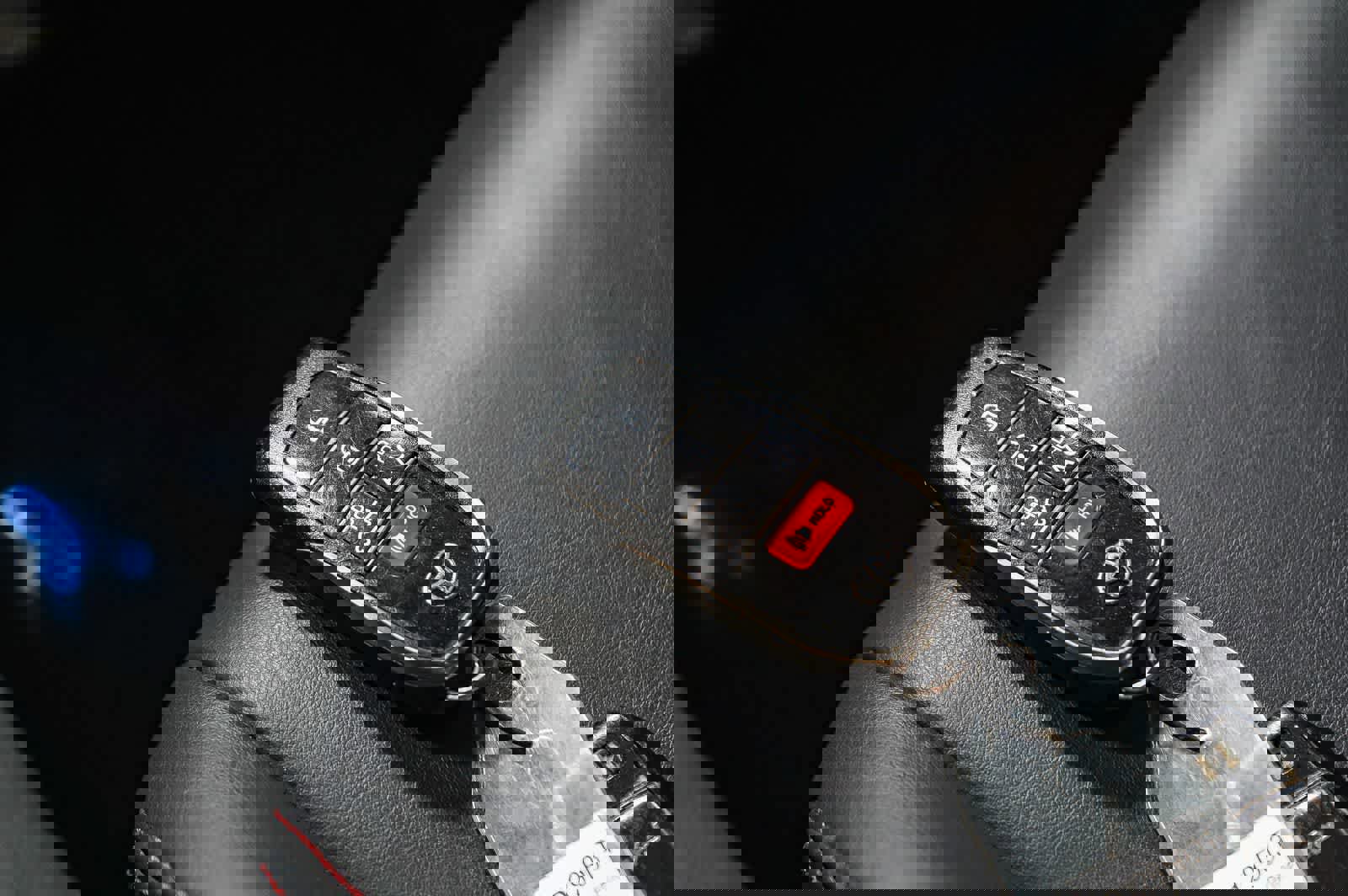 Used 2023 Toyota RAV4 XSE w/ Weather Package image 29