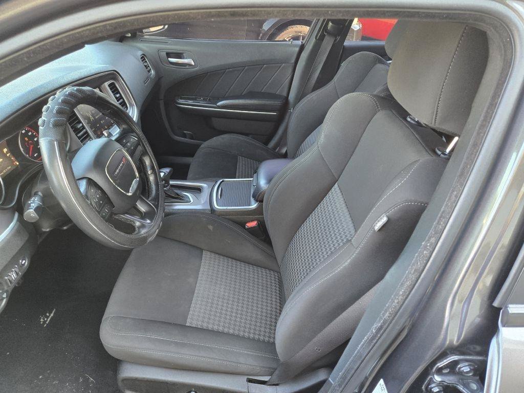 Used 2022 Dodge Charger GT RWD image 9
