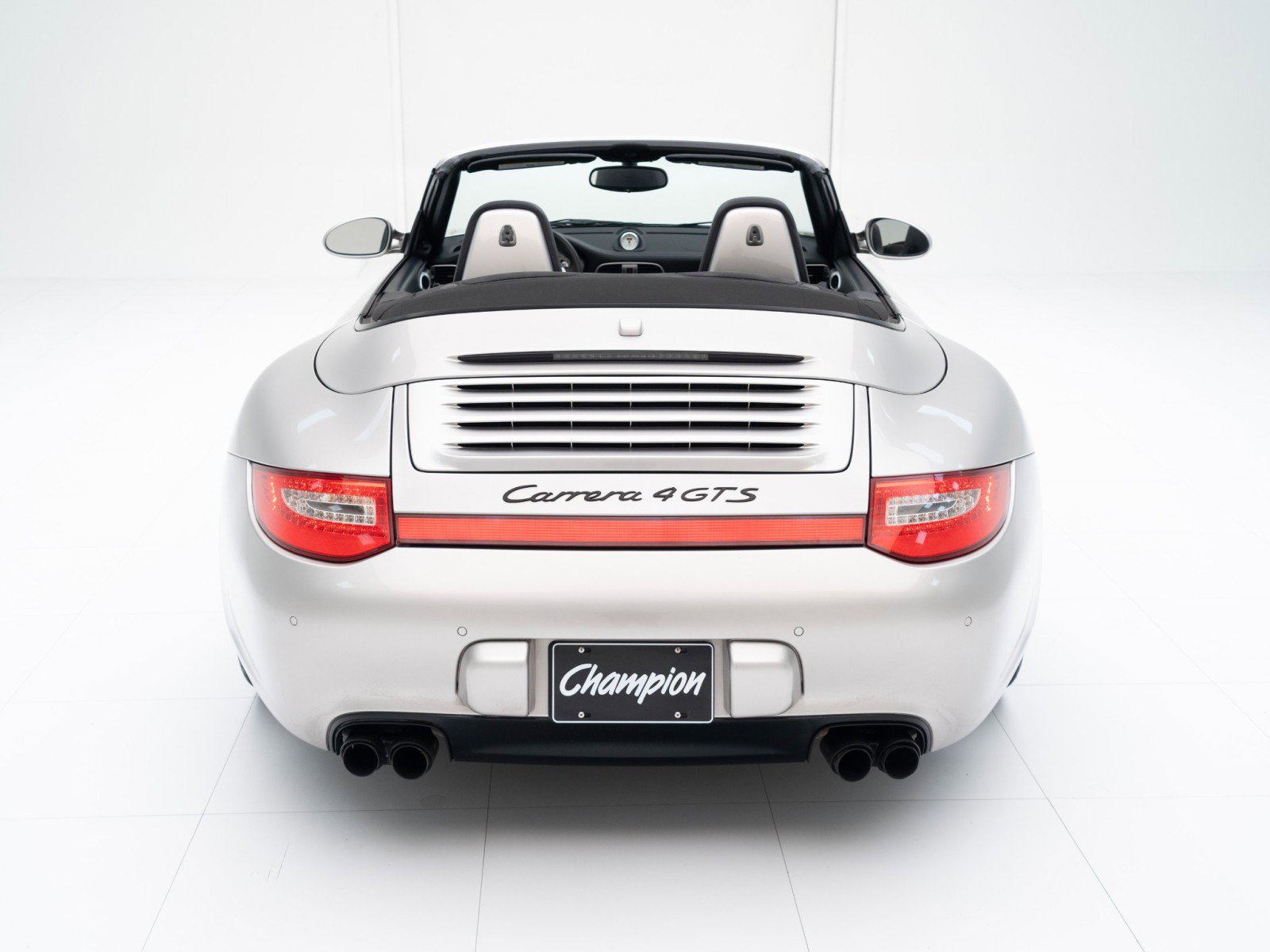 Used 2012 Porsche 911 Carrera 4 GTS image 10