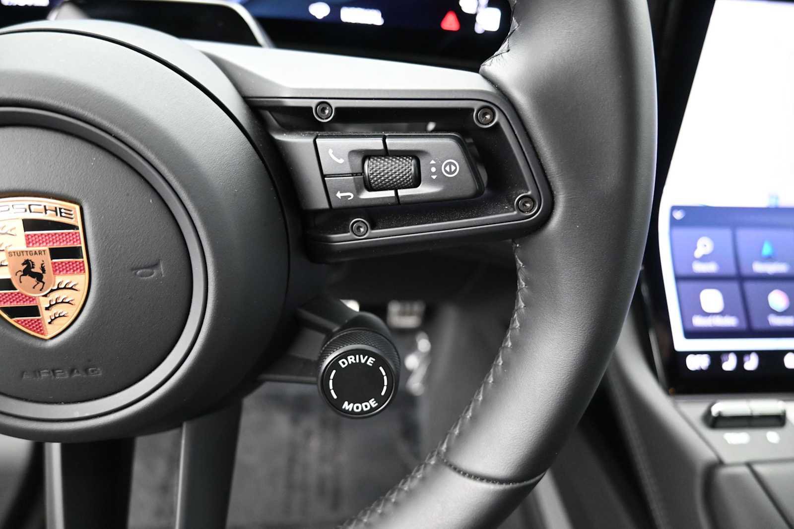 New 2026 Porsche Cayenne Electric AWD/4WD image 18