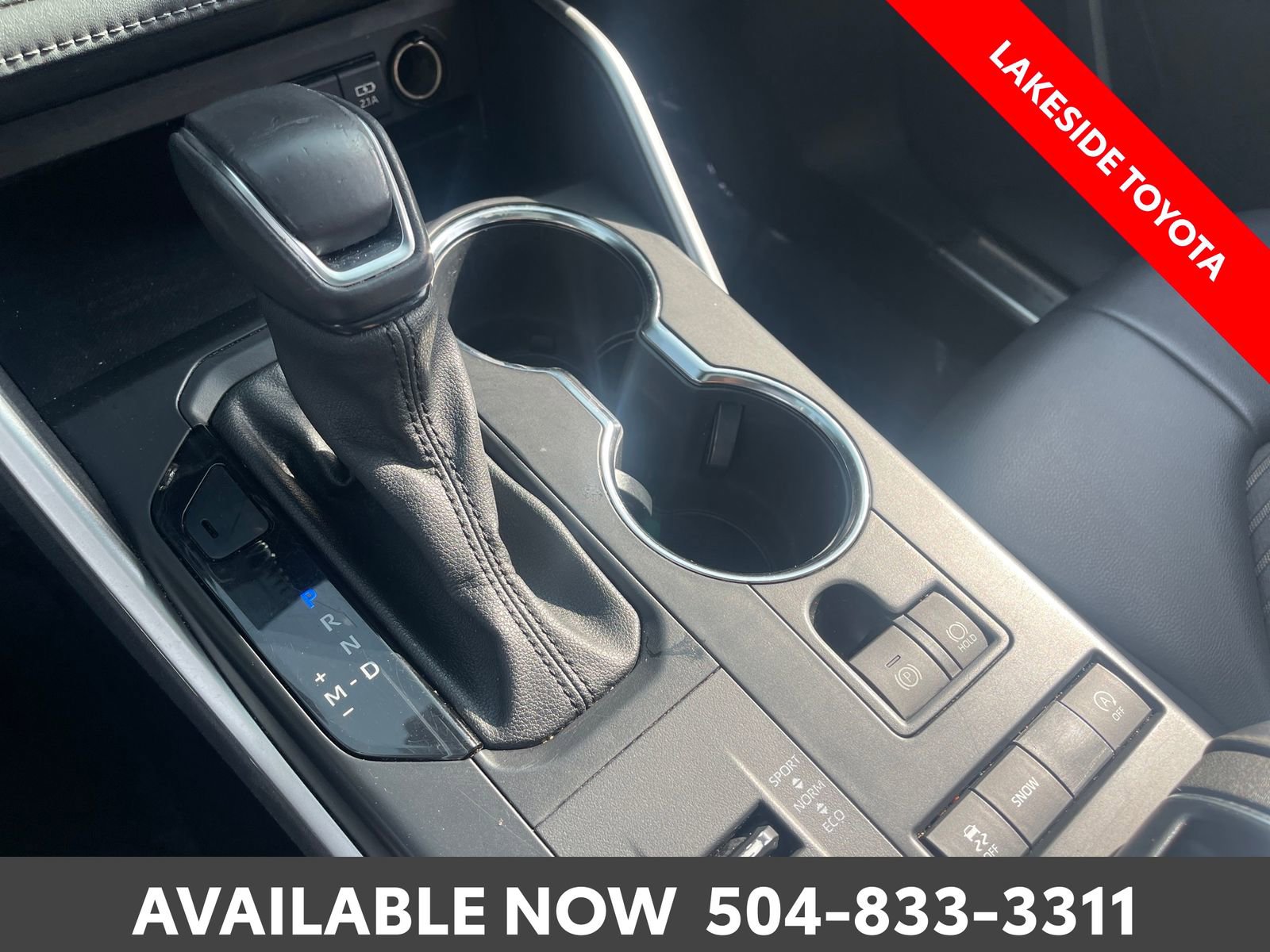Used 2021 Toyota Highlander XSE FWD image 31