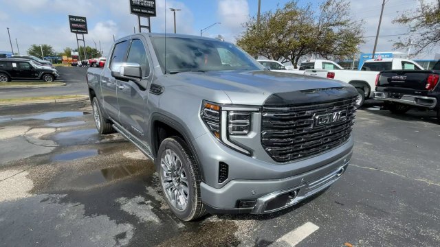 Used 2026 GMC Sierra 1500 Denali Ultimate AWD/4WD image 4