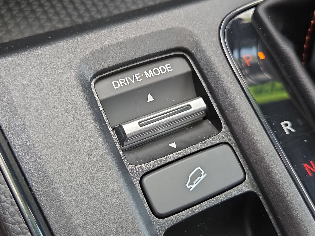 Used 2024 Honda CR-V Sport image 32