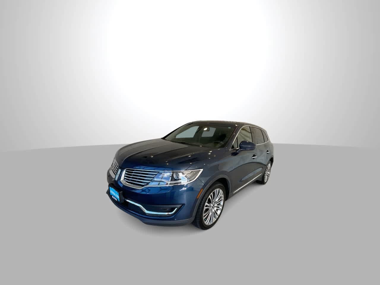Used 2017 Lincoln MKX Reserve AWD/4WD image 4