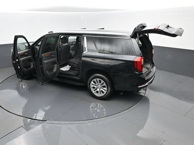 Used 2025 GMC Yukon XL Denali AWD/4WD image 33