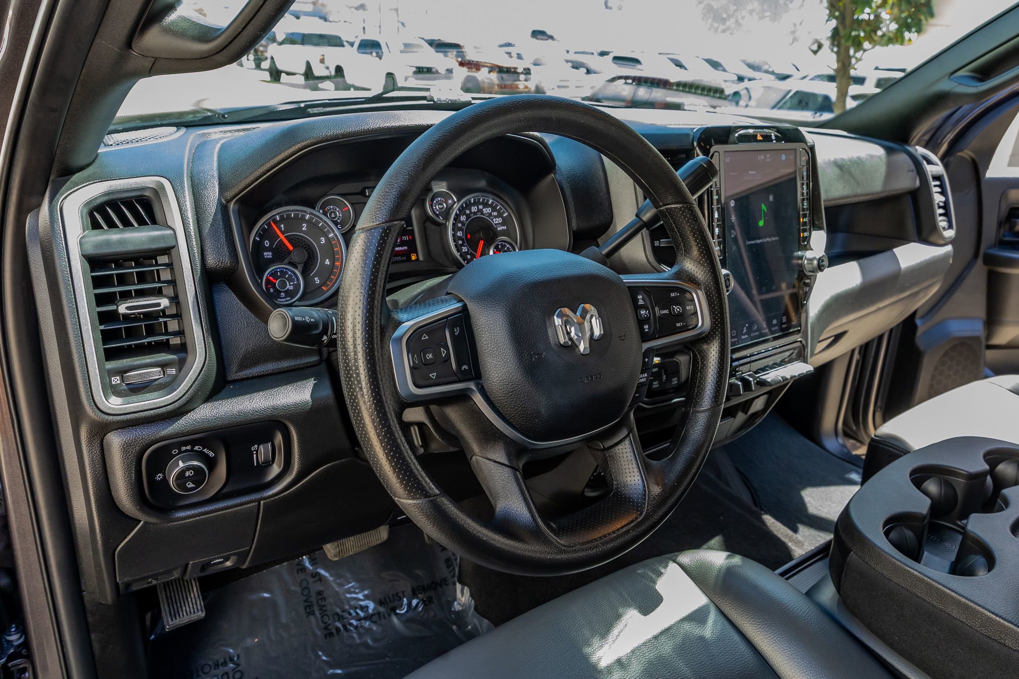 Used 2025 RAM 3500 Tradesman AWD/4WD image 17