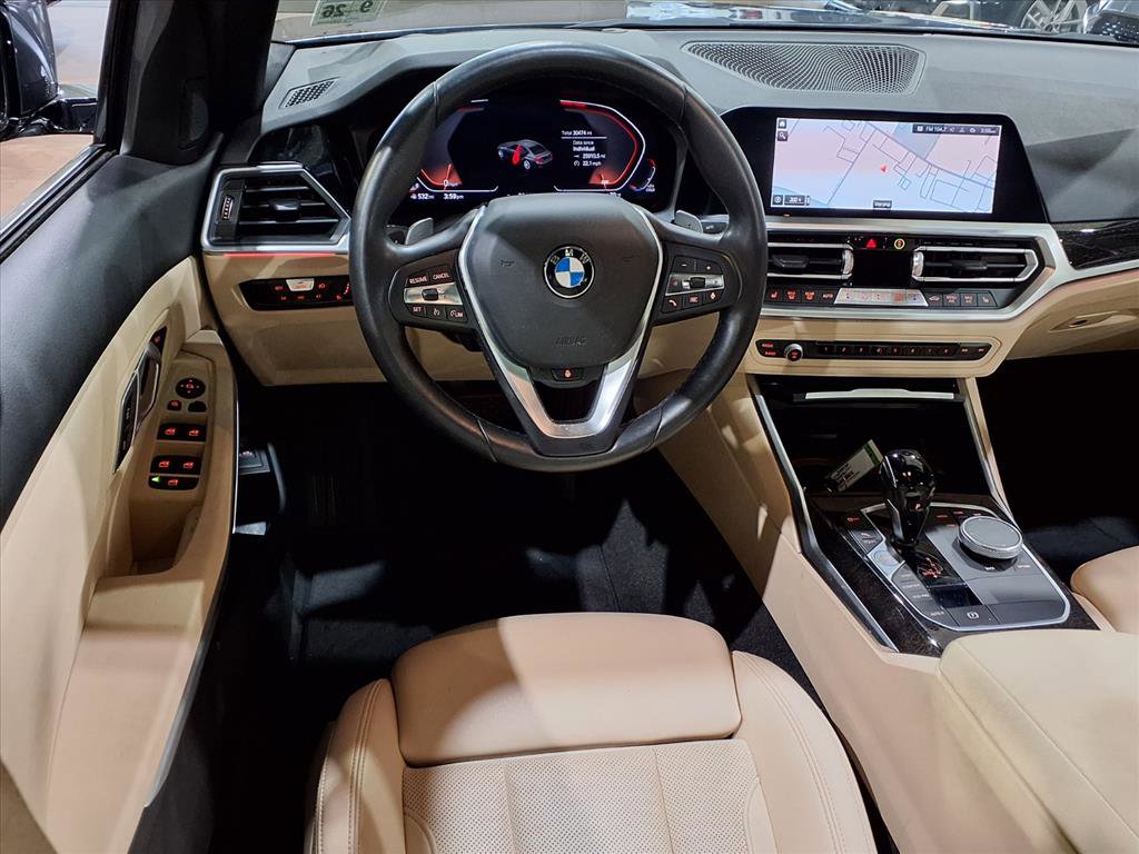 Used 2022 BMW 330i xDrive Sedan w/ Premium Package image 9