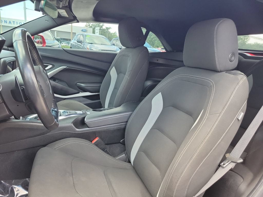 Used 2023 Chevrolet Camaro LT RWD image 20