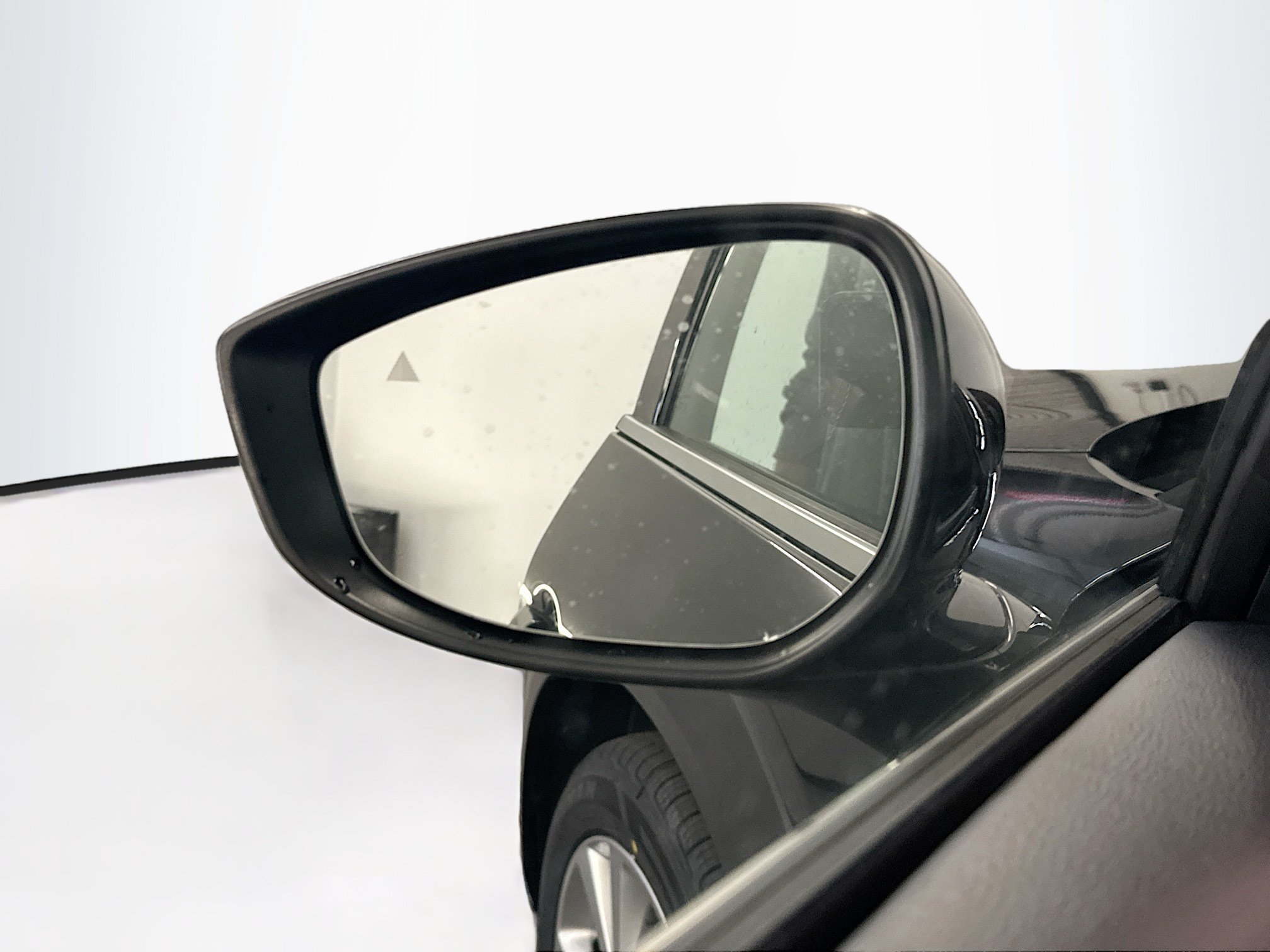 Used 2023 MAZDA CX-30 AWD 2.5 S w/ Premium Package image 16