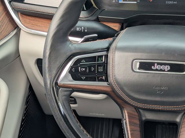 Used 2023 Jeep Grand Cherokee L Summit w/ Advanced Protech Group IV AWD/4WD image 19