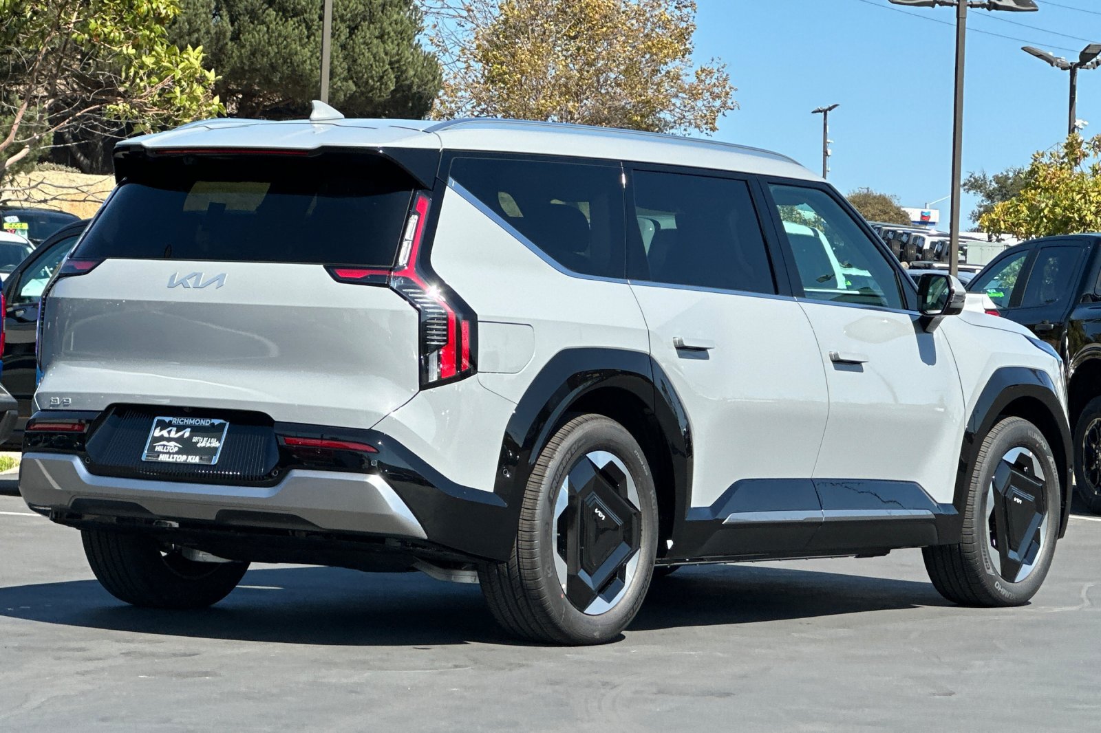 New 2026 Kia EV9 Land AWD/4WD image 4