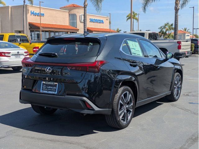 New 2026 Lexus UX 300h FWD image 5