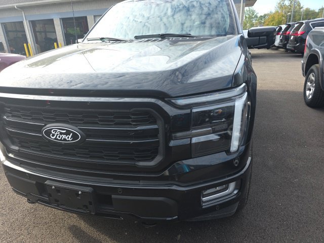 Used 2024 Ford F150 Lariat AWD/4WD image 2