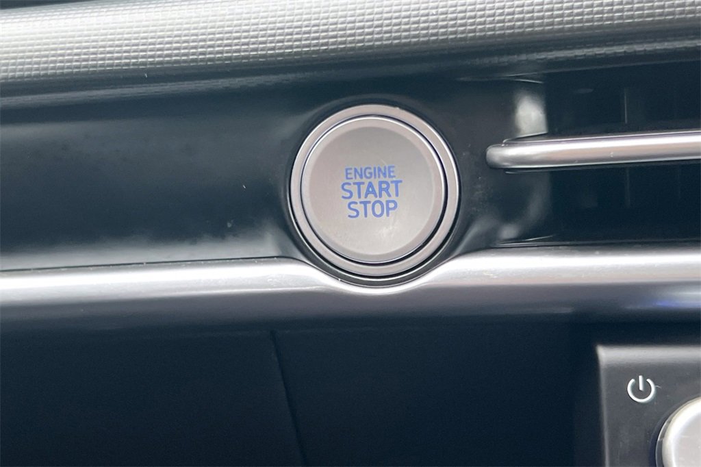 Used 2025 Hyundai Tucson SE image 24