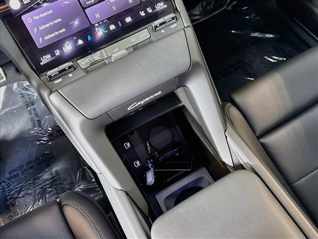 New 2026 Porsche Cayenne S AWD/4WD image 18