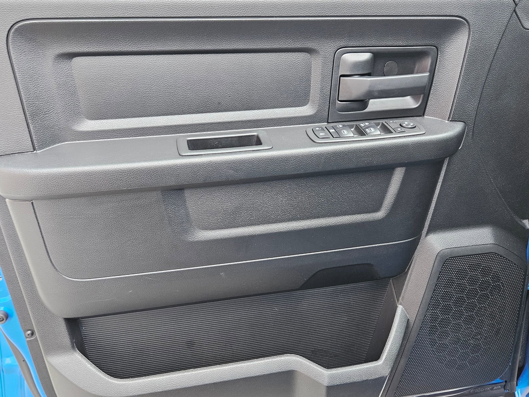 Used 2021 RAM 1500 Tradesman w/ Chrome Plus Package image 17