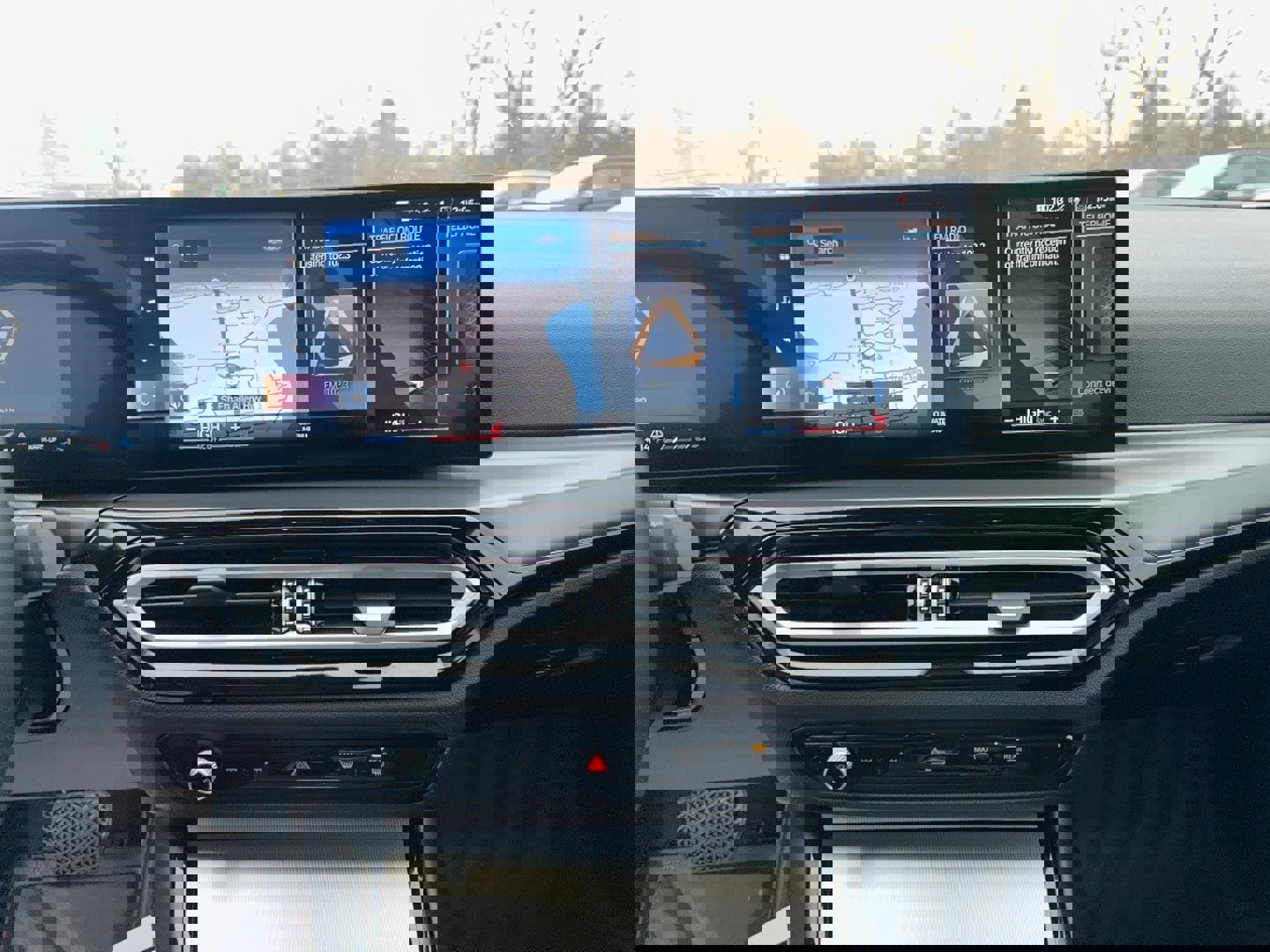 Used 2024 BMW 230i xDrive Coupe w/ Convenience Package image 10