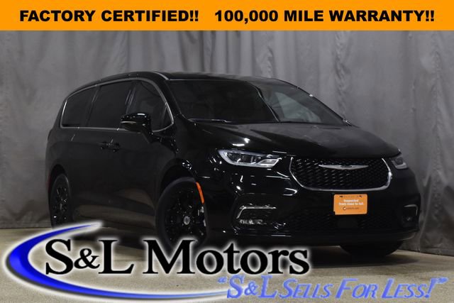 Certified 2025 Chrysler Pacifica Select