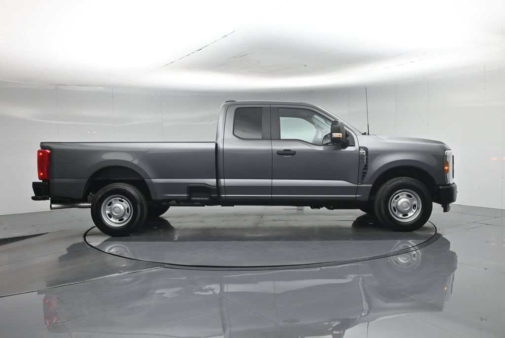 Certified 2025 Ford F250 XL RWD image 26