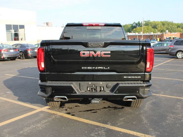 Used 2025 GMC Sierra 1500 Denali AWD/4WD image 6