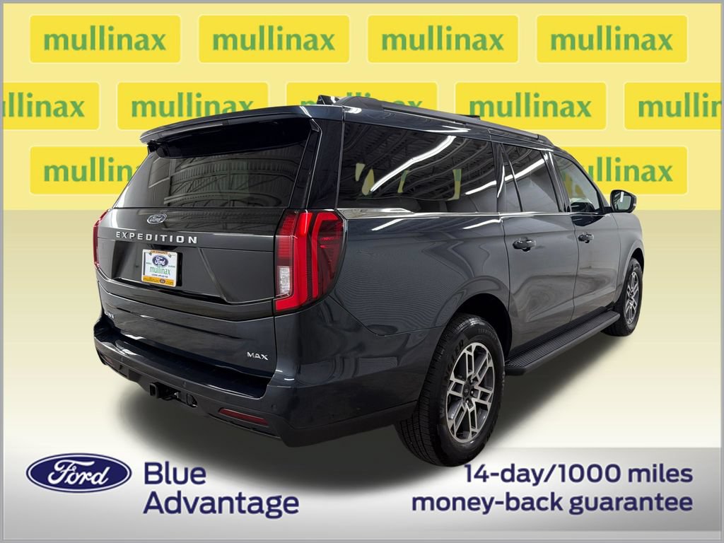 Certified 2025 Ford Expedition Max Active RWD image 3